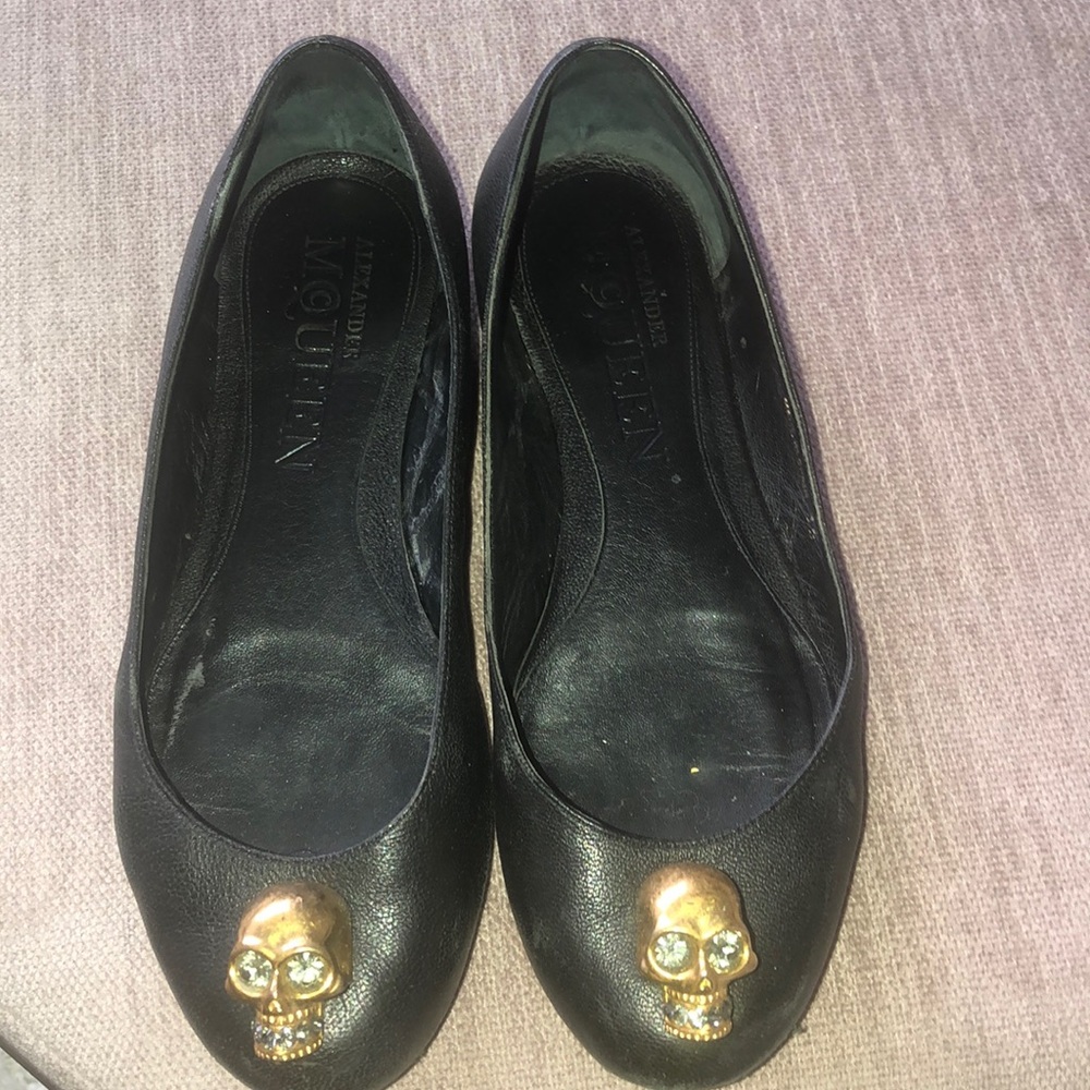 Alexander McQueen skull ballet flat